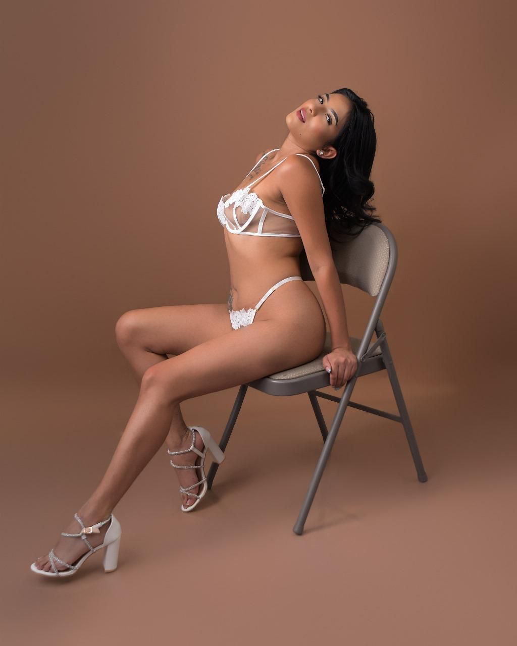 Escort - SARA - Ibiza Tops